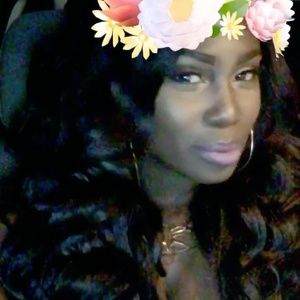 Meet your Posher, Jade